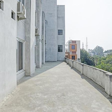 Oyo Flagship 80971 The Lime Tree Bareli Exterior foto