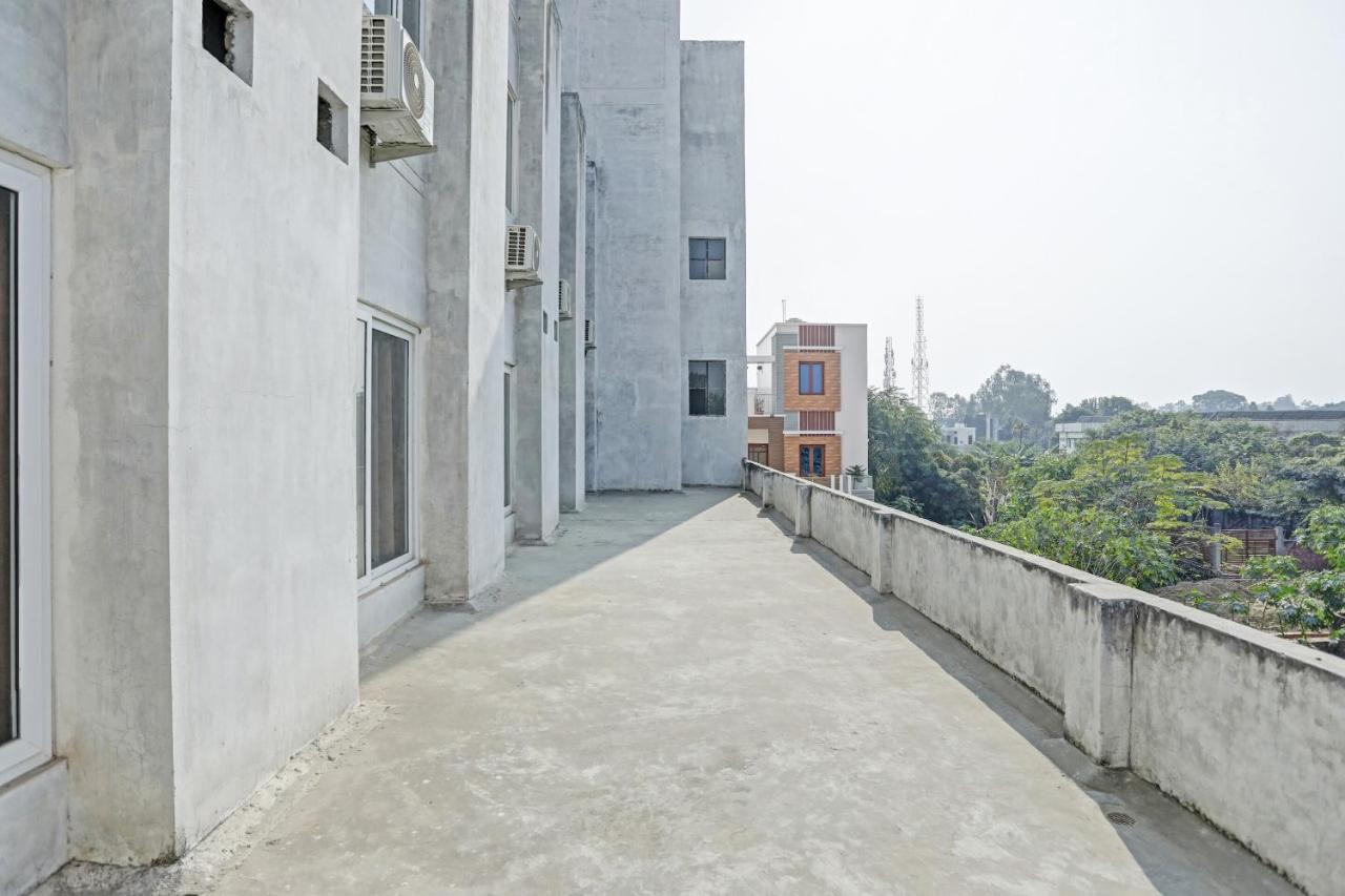 Oyo Flagship 80971 The Lime Tree Bareli Exterior foto