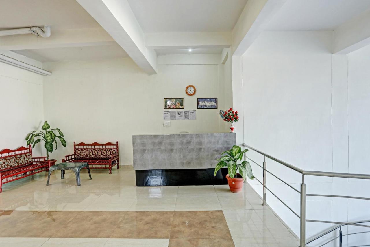 Oyo Flagship 80971 The Lime Tree Bareli Exterior foto