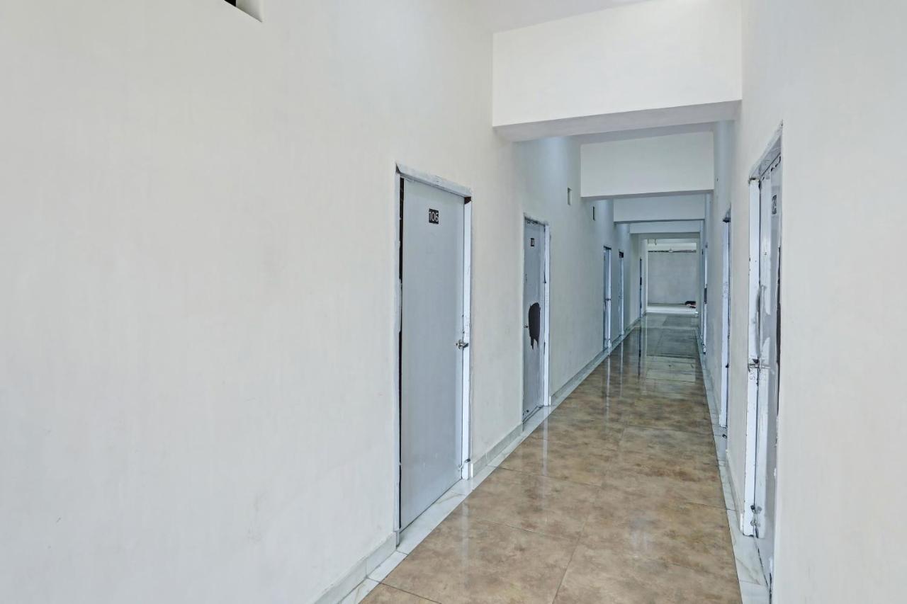 Oyo Flagship 80971 The Lime Tree Bareli Exterior foto