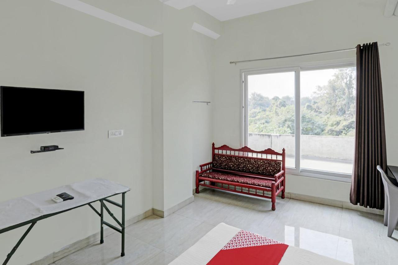 Oyo Flagship 80971 The Lime Tree Bareli Exterior foto