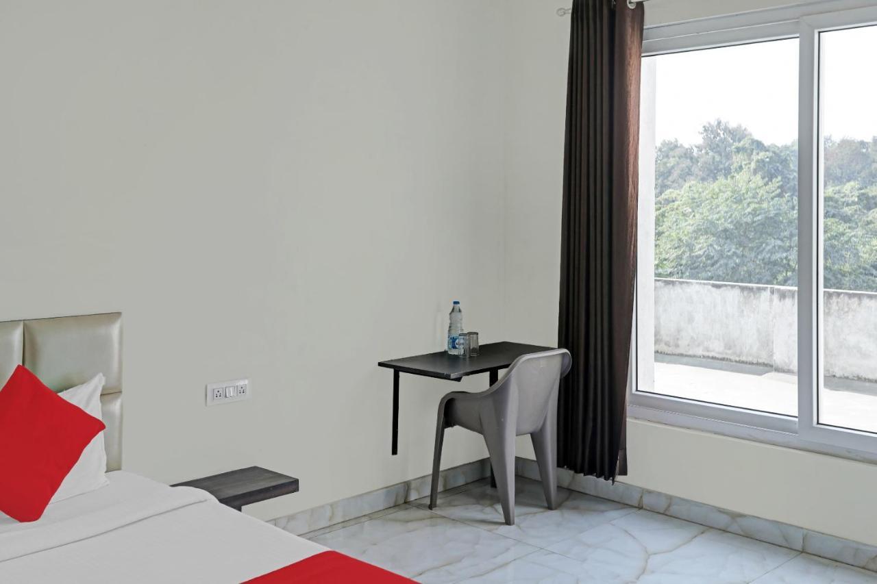 Oyo Flagship 80971 The Lime Tree Bareli Exterior foto