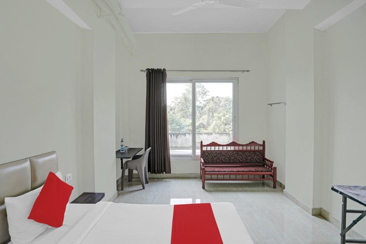 Oyo Flagship 80971 The Lime Tree Bareli Exterior foto